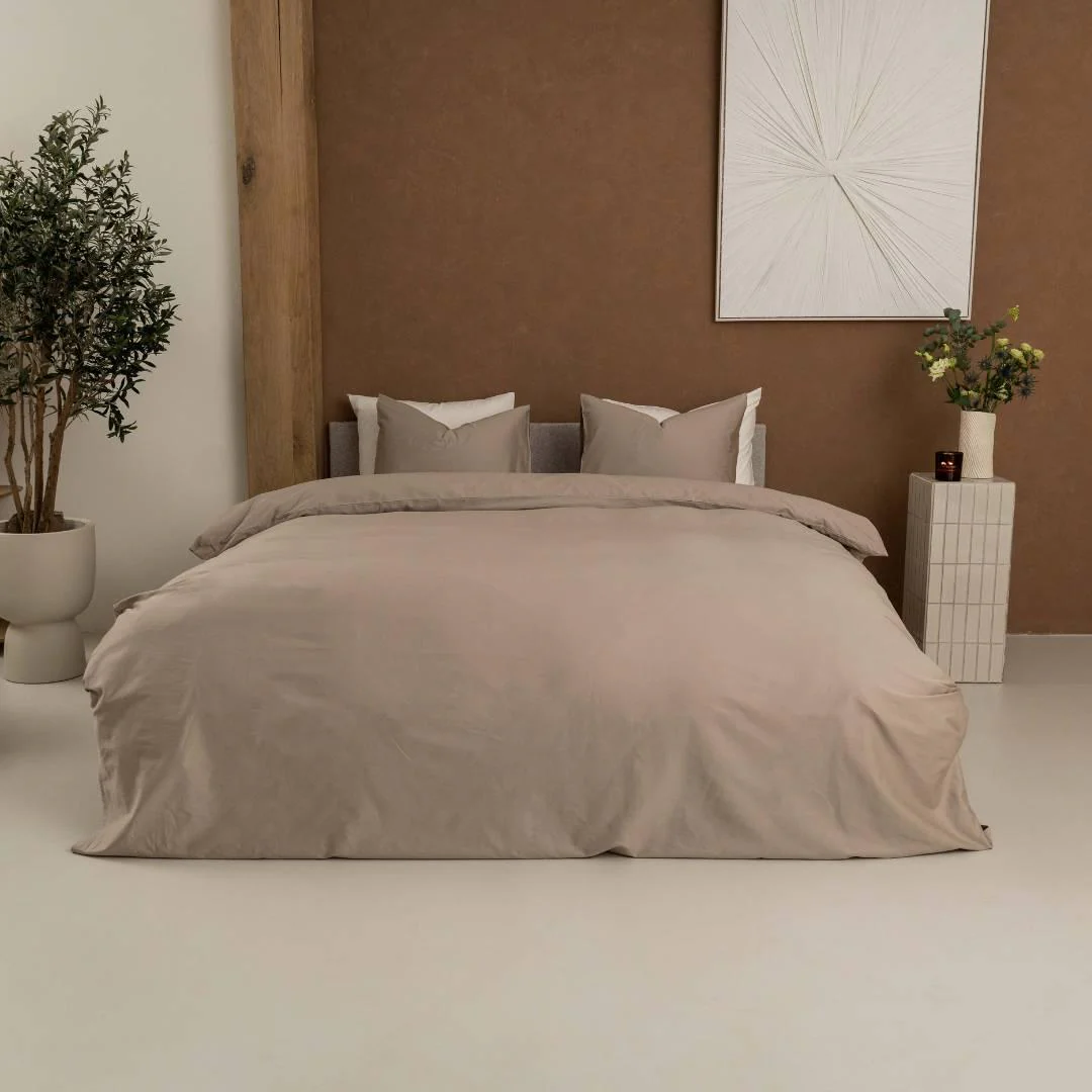 Kayori Dona Taupe